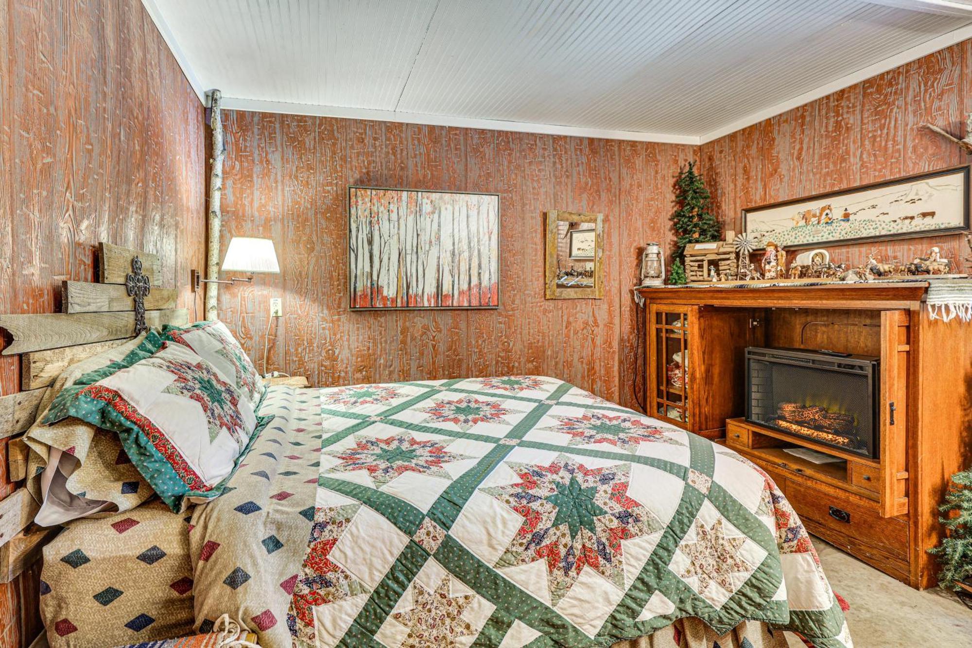 Historic Keystone Cabin Near Mount Rushmore! Екстер'єр фото